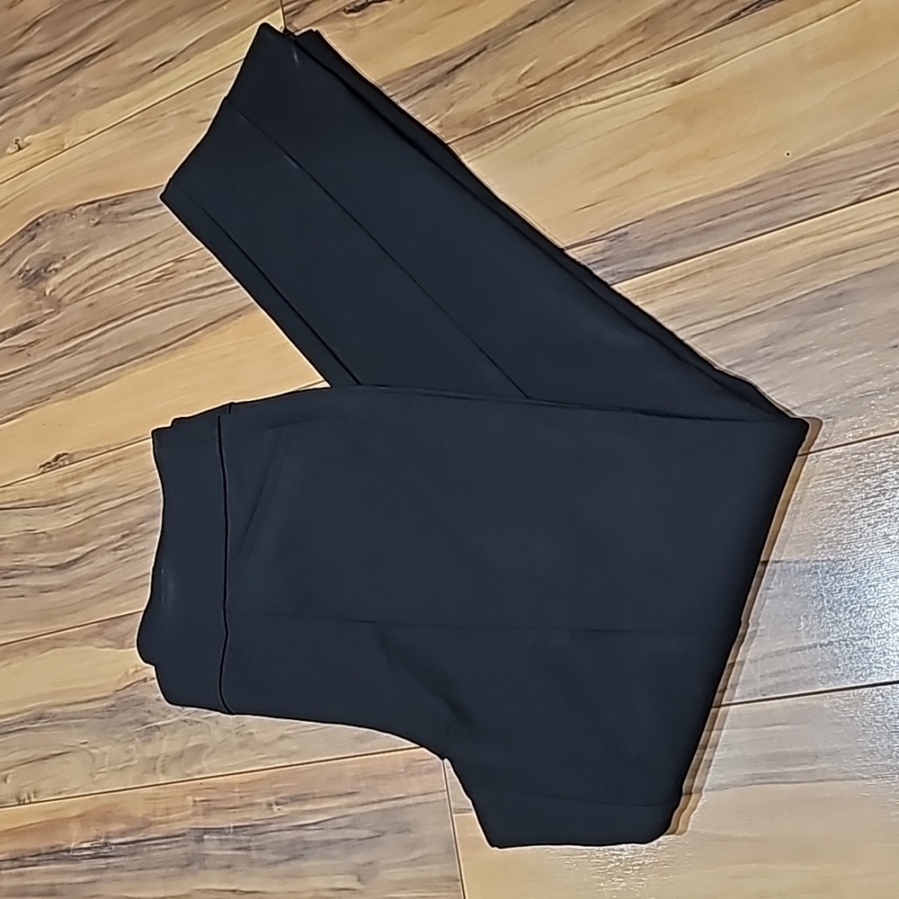 So Slimming By Chico's Size 1 Regular Black Dress Pants skinny